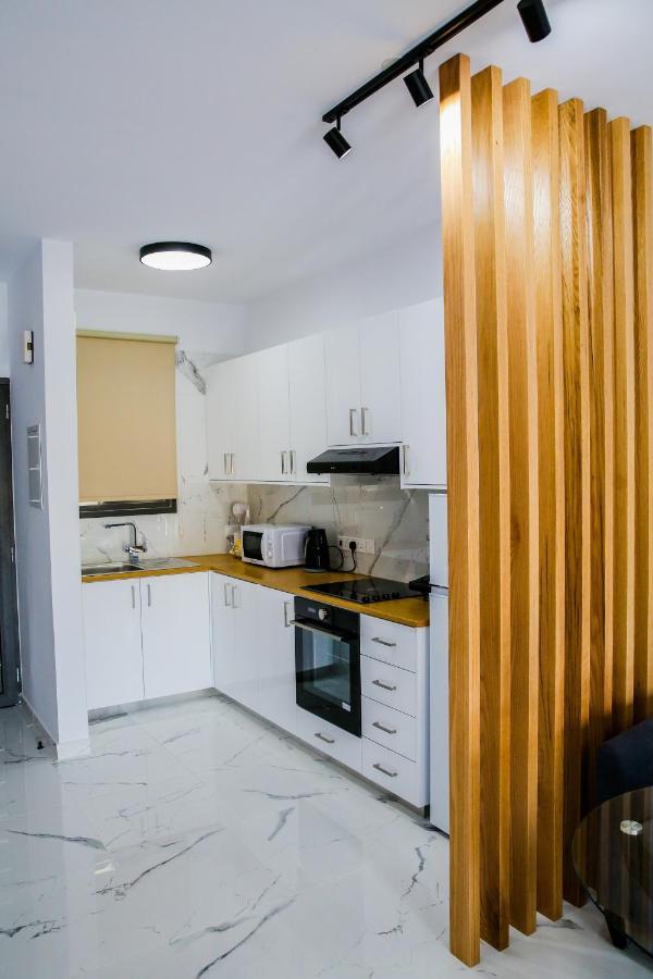 Sea Side Appartment In Kato Paphos Eksteriør bilde