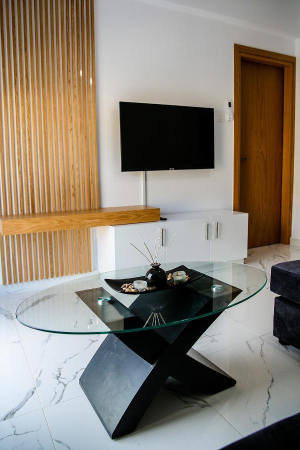Sea Side Appartment In Kato Paphos Eksteriør bilde